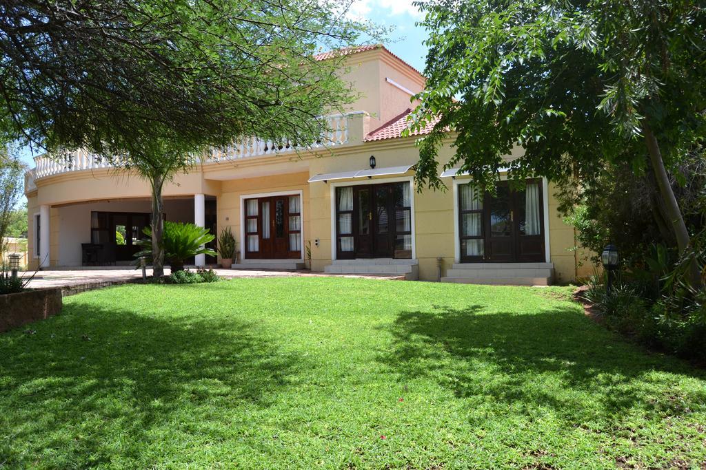 The Capital Guest House Gaborone Kültér fotó