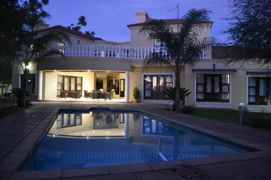The Capital Guest House Gaborone Kültér fotó