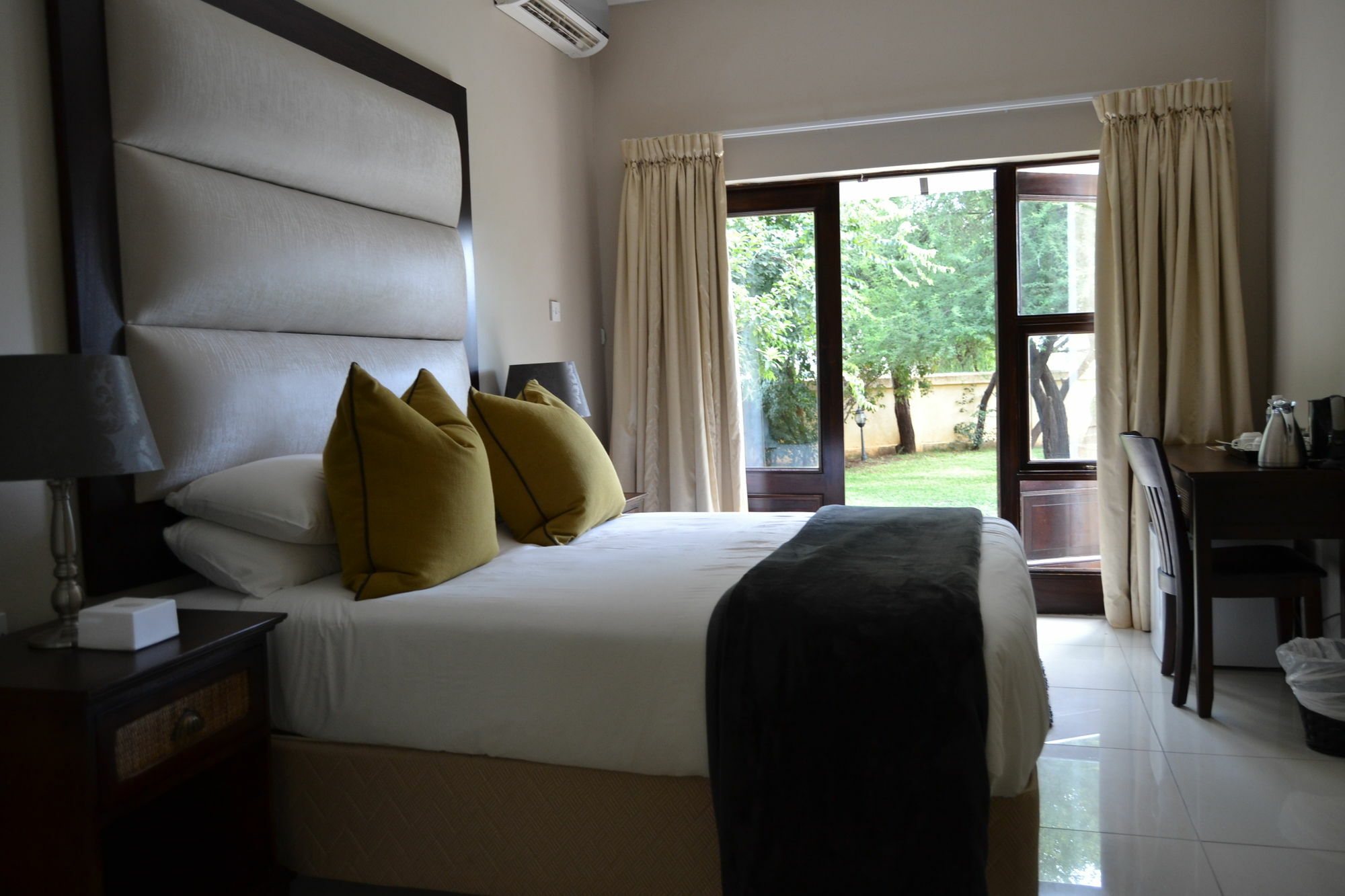 The Capital Guest House Gaborone Kültér fotó